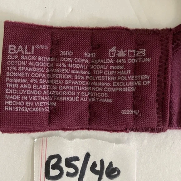 NWOT Bali Bra | Size 36DD - Picture 6 of 6